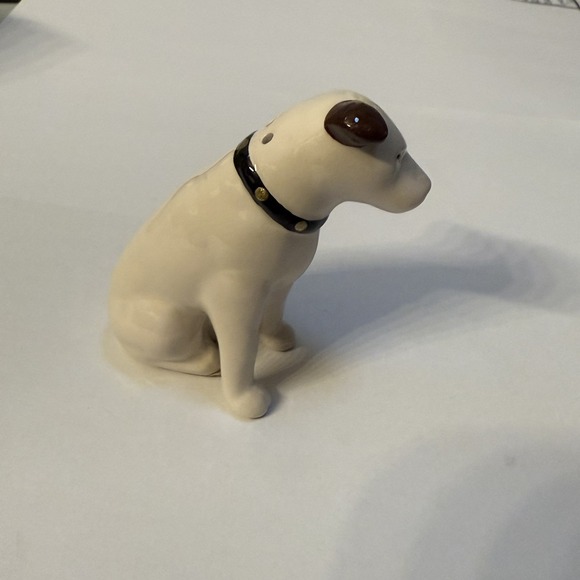 NIB ~ RARE! Vintage Nipper RCA Dog & Record Player Ceramic Salt & Pepper Shaker - Picture 6 of 16